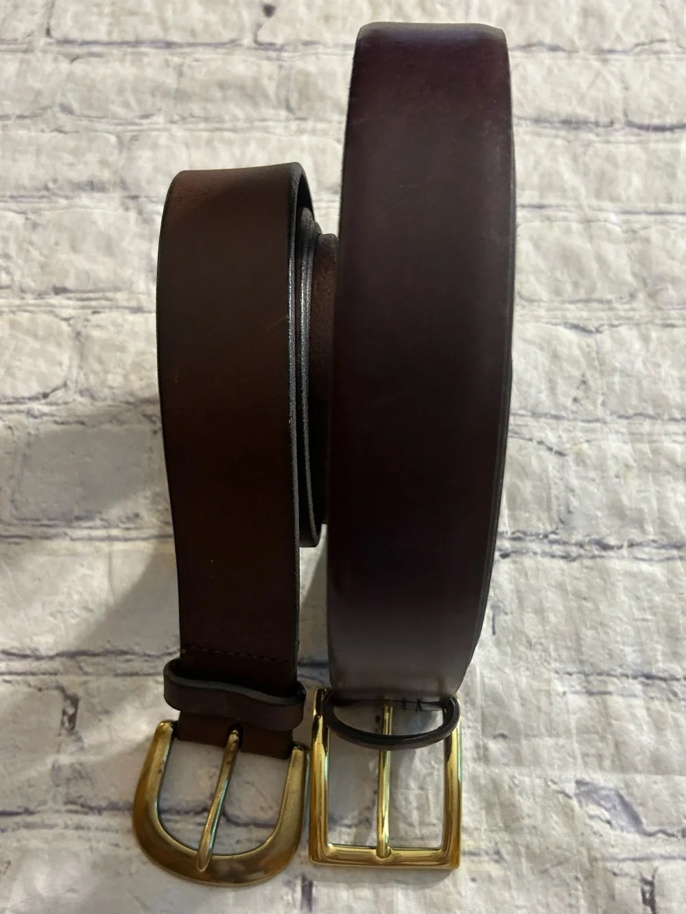 EDDIE BAUER VTG BROWN GOLD TONE BUCKLE XL & BROWN LEATHER GOLD TONE BUCKLE 42